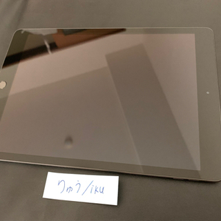 iPad 8世代 128GB 美品