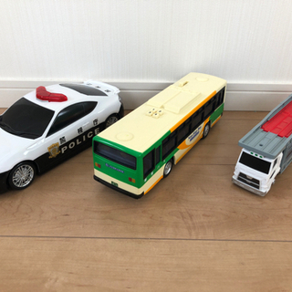 トミカ おかたづけパトカー、キャリアカー、都営バス　セットで
