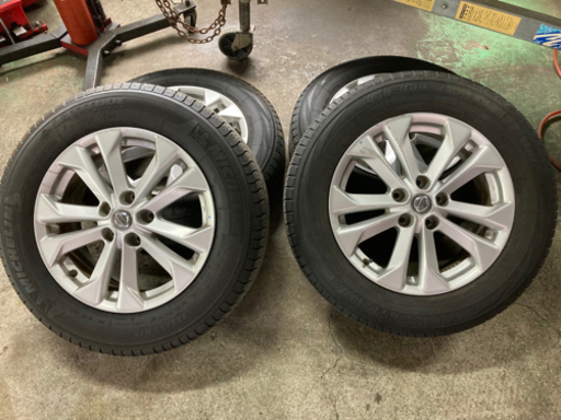 NT32エクストレイル外し　225/65R17