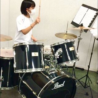 【誰でも叩けるようになるドラムレッスン🥁】ドラムセット2台で集中レッスン🥁 完全個別指導♪の画像
