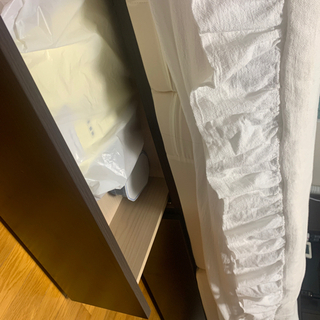 ベッド　三つ折りマットレス　収納、コンセント、ライト付の画像