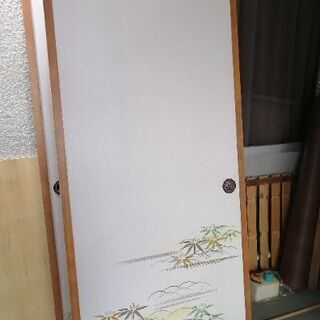 ふすま2枚　もらってください