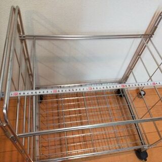 キャスター付きごみ箱ワゴンの画像