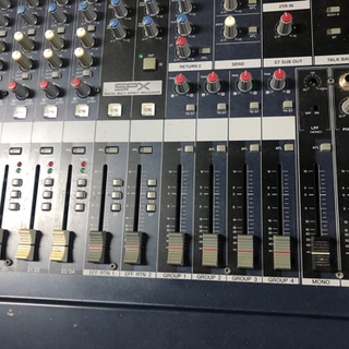 動作確認済み。値下げします。YAMAHAアナログミキサー24チャンネル ハードケース付きですよの画像