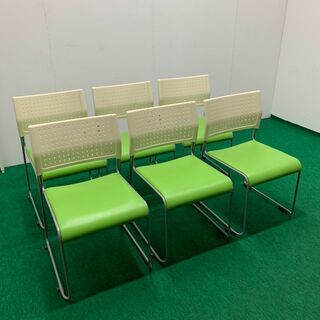 中古 アイリスチトセ スタッキングチェア 　白緑　龍ヶ崎倉庫