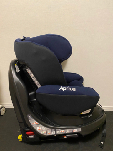 Aprica アップリカ ISOFIX固定 新生児から使える回転式 美品！