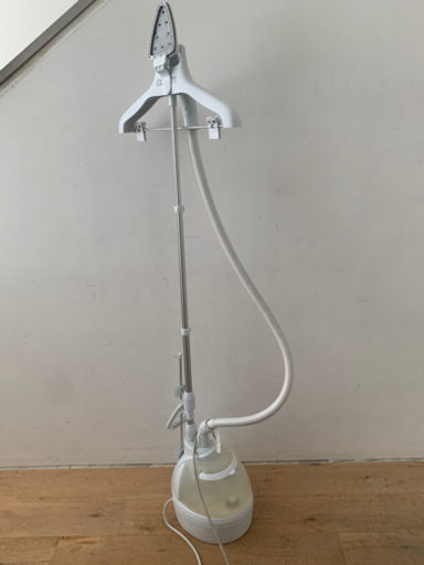 最終値下　ガーメントスチーマー　スチームアイロン　CONAIR