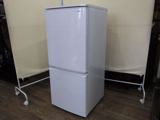 お買い上げありがとうございました。美品中古 シャープ冷凍冷蔵庫 SJ-D14F-W 2ドア 2020年製 SHARP 137L 取扱説明書付き