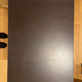 テーブル、デスク(高さ調節機能付き)の画像