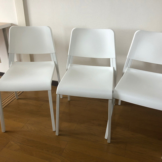 【受け渡し者選定済み】IKEA TEODORES テオドレス 椅子 チェア 3脚あり きれいの画像