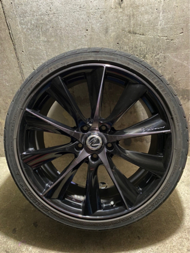 レイズ　VERSUS 19インチ  ４本セット