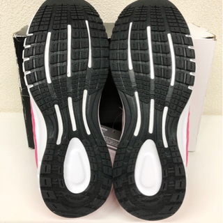 SH-1【新品】adidas フットウェア アディダスランニングシューズ CP8769 24.5cm 箱付きの画像