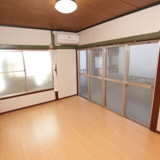 🏡リノベ戸建🐶😽ペット飼育相談歓迎♪🚙敷地内無料駐車場2台付き♪