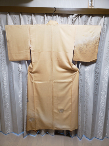 京友禅 付け下げ訪問着 正絹 淡いだいだい色に銀箔と金箔