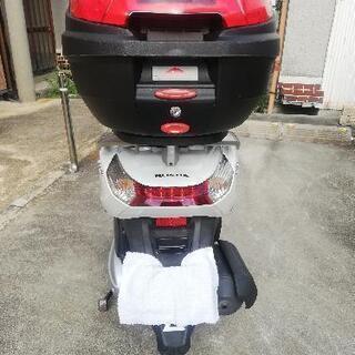 【購入者決定しました】HONDA LEADリード125cc 約34000Km パールジャスミンホワイト GIVIリアボックス 美車の画像