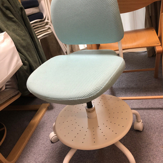 IKEA 子供用学習椅子