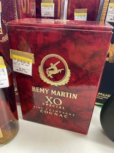 お酒大量入荷しました！　レミーマルタン　コニャック　XOスペシャル　700ml