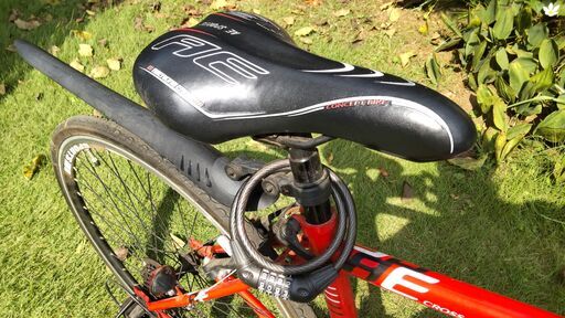 自転車　SHIMANO18段変速　ロードバイク　アルミフレーム