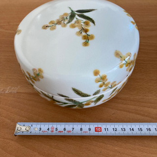 陶器　入れ物の画像