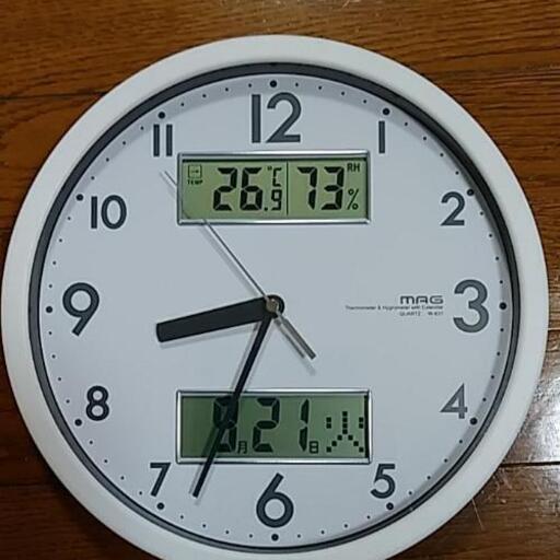 壁掛け温度湿度カレンダー時計