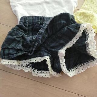 夏物、冬物、トップス、ズボン、タイツ、スカートの画像