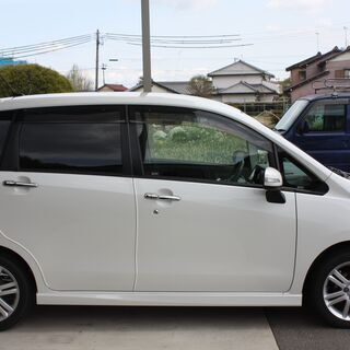 ダイハツ　ムーブカスタムRS　ターボ　スマートキー　車検ありの画像