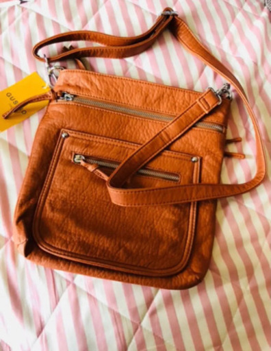 GUSCIO バッグ
