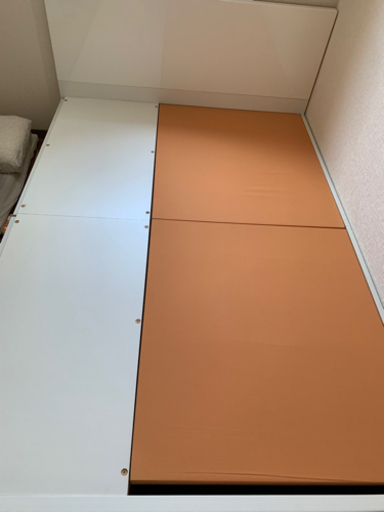 引き出し付きダブルベッド　フレーム