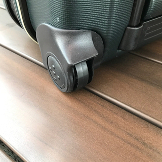 スーツケースの画像