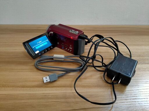 【取引終了】JVC Everio GZ-HD300-R（フルHD対応HDDビデオカメラ）DVDライター付き