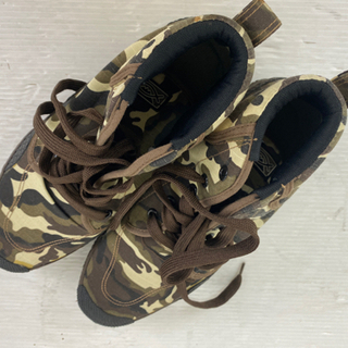 👞🥾未使用🌼 作業靴 スニーカー カモフラ柄 🌱🌈