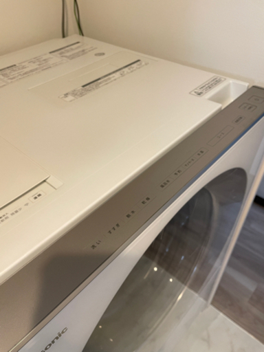 洗濯機　パナソニック　Panasonic  送料無料 ドラム式パナソニック NA-VG1200L 2017年製