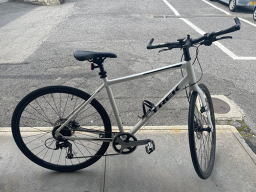 クロスバイク　トレックfx3