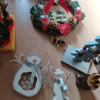 クリスマスツリー　オーナメント飾り等の画像