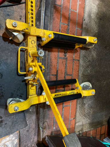 輪止め代車レッカー用