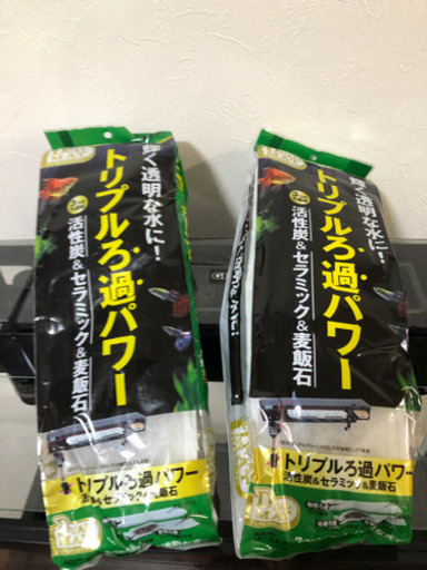 【交渉中】フィルター付き60センチ水槽と水槽台セット