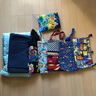 防災頭巾やバッグのセット