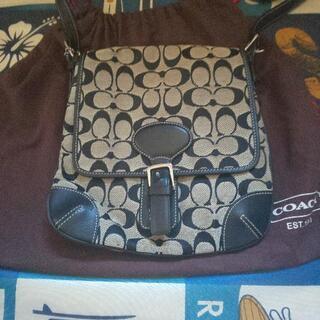 COACHショルダー