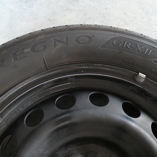 170系シエンタ純正スチールホイール +　BS REGNO GR -XII 185/60R15の画像