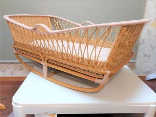 昭和レトロ　籐 ヨーラン ゆりかご　揺り籠　ベビーベッド　ラタン　籐家具