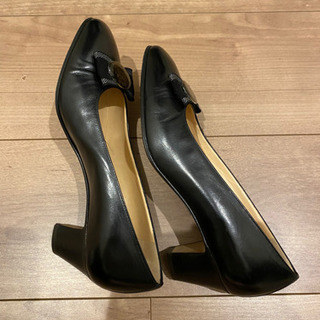 黒パンプス差し上げますの画像