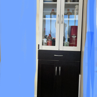キッチン収納棚の画像