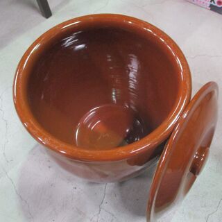 常滑焼 甕 直径28cm×深さ30cm 蓋つき 瓶 かめ 容器 陶磁器 壺 梅漬け ぬか漬け 札幌市東区 新道東店の画像