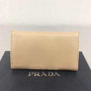 PRADA プラダ ベージュサフィアーノレザー 6連キーケースの画像