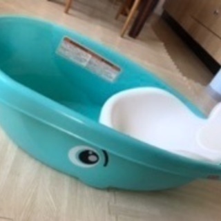(お値下げしました)ベビーバス、メリー、赤ちゃん用お尻洗浄器