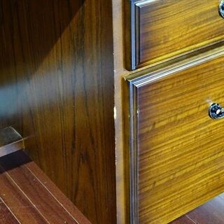 山口)下松市より　カリモク家具 コロニアル 片袖机 書斎デスク ウォールナット 幅120×奥行70×高さ73cm 鍵欠品 　BIZHJ30Hの画像
