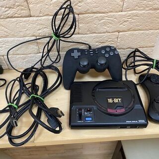 スーパーファミコンミニ＆メガドライブミニ　２台セットで７５００円の画像