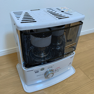トヨトミ 石油ストーブ (木造7畳まで/コンクリート10畳まで)...