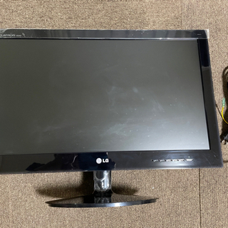 LED液晶モニター LG E2340V 23インチ