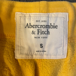 Abercrombie & Fitch Sサイズ 黄色の画像